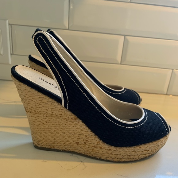 Madden Girl wedge sandals blk/wht espadrille 6.5 - Picture 5 of 8